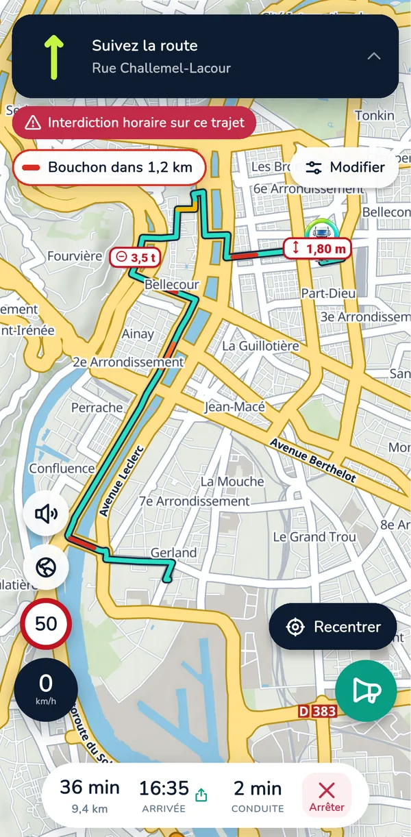 Guidage sur la ligne imposée à Lyon : le chemin passe par les points de passage dans l'ordre.